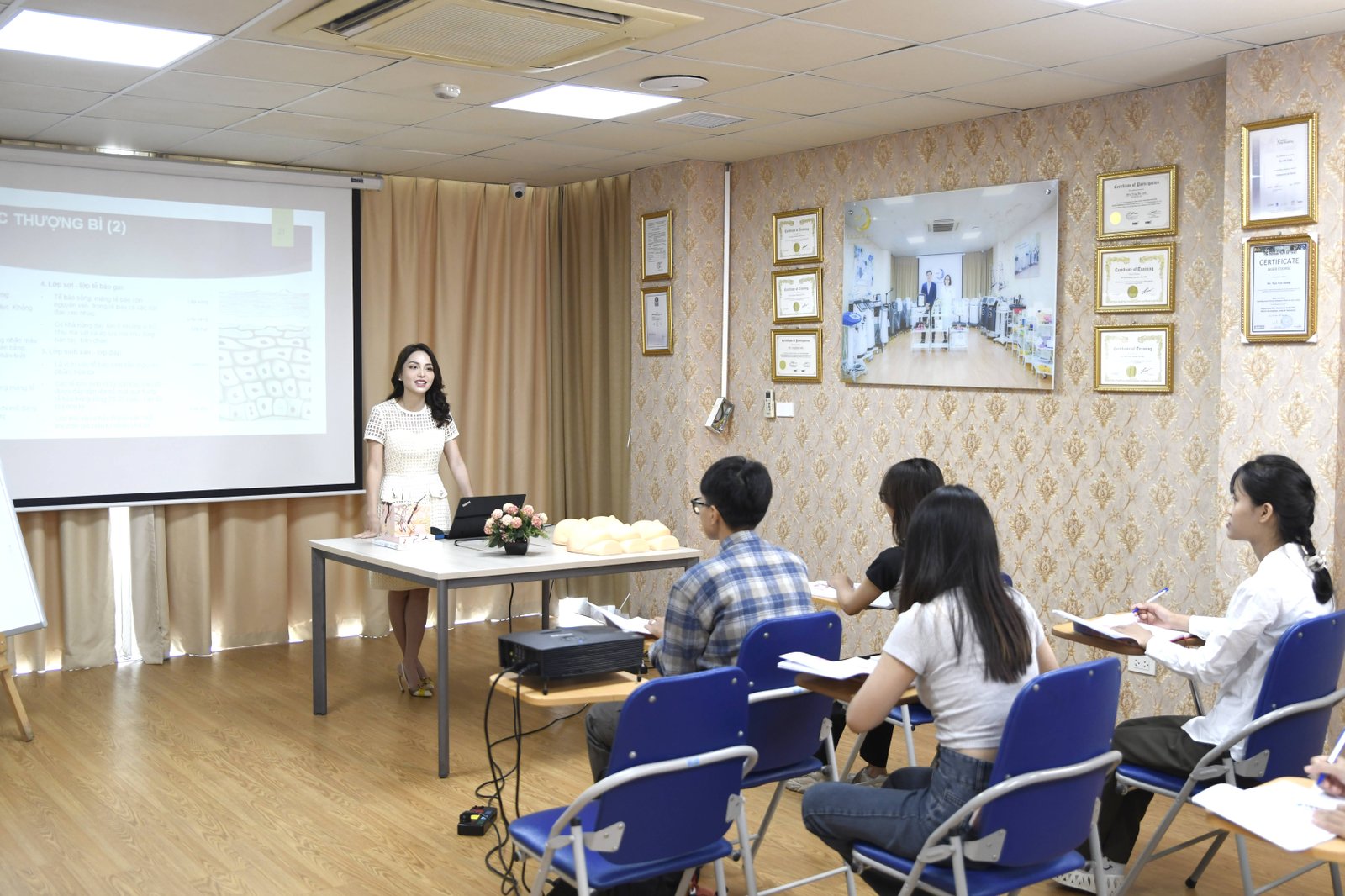 Muốn mở spa riêng, có cần bằng ITEC không